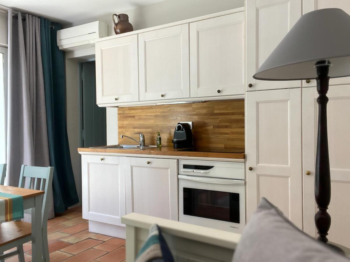 Les Aurochs Bed & Breakfast Grimaud Exterior photo